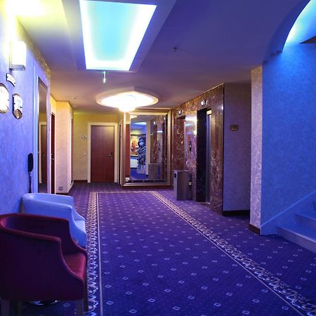 Hotel Senbayrak City Адана Екстер'єр фото