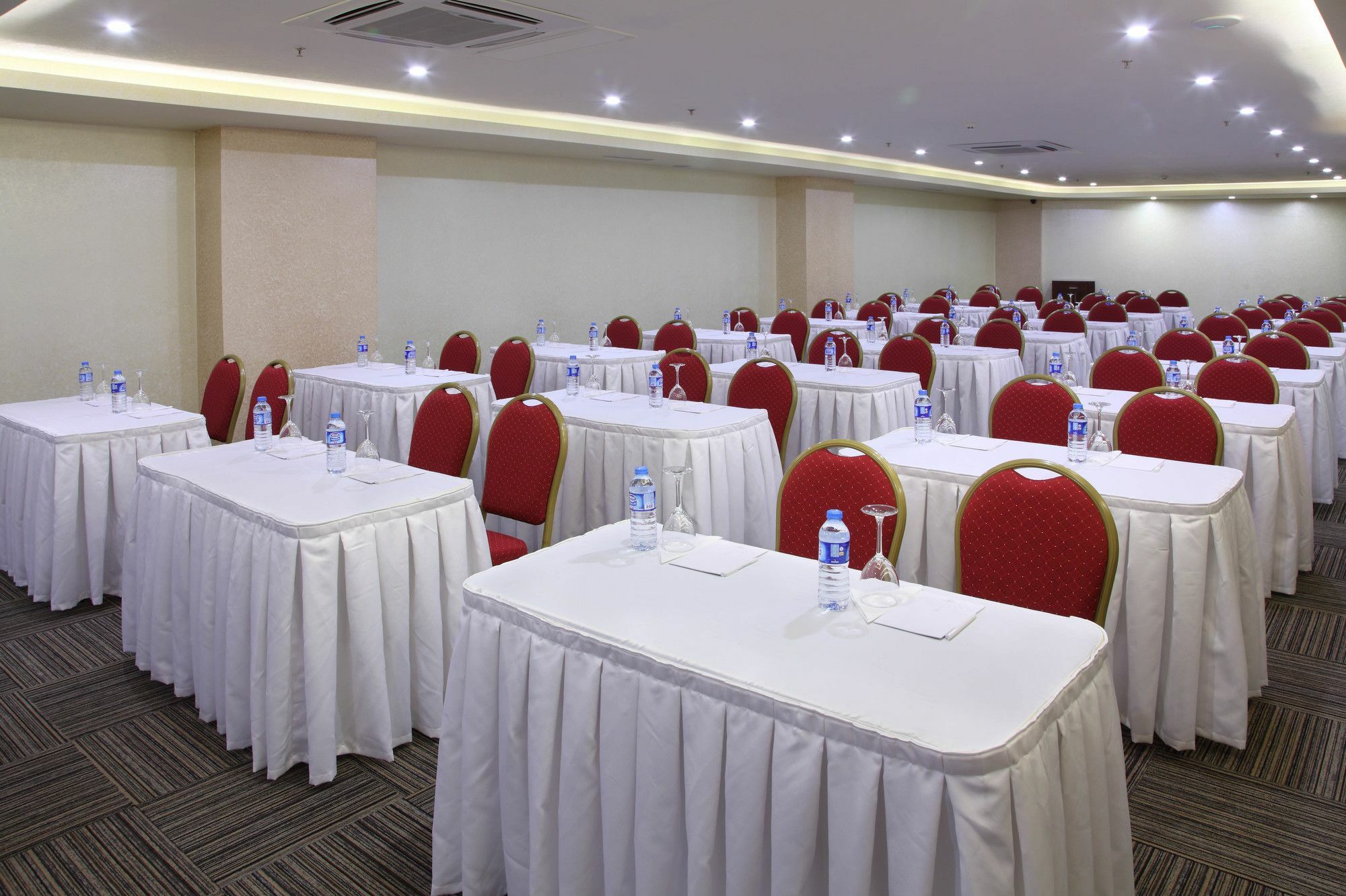 Hotel Senbayrak City Адана Екстер'єр фото